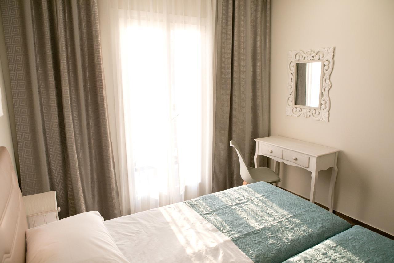 Hyperion Hotel Myrties 外观 照片